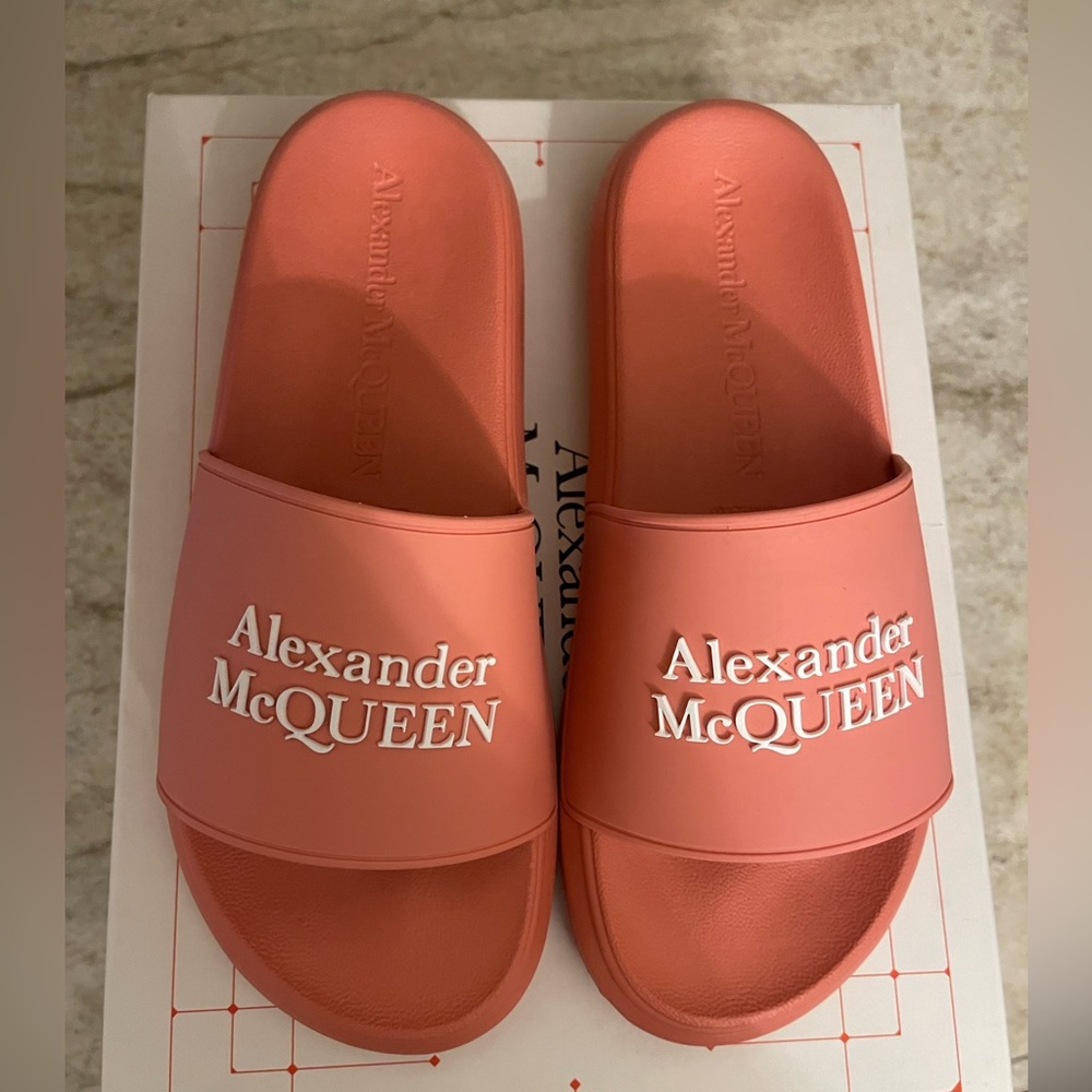 Alexander McQueen Pool Slide 39.5 (9.5)